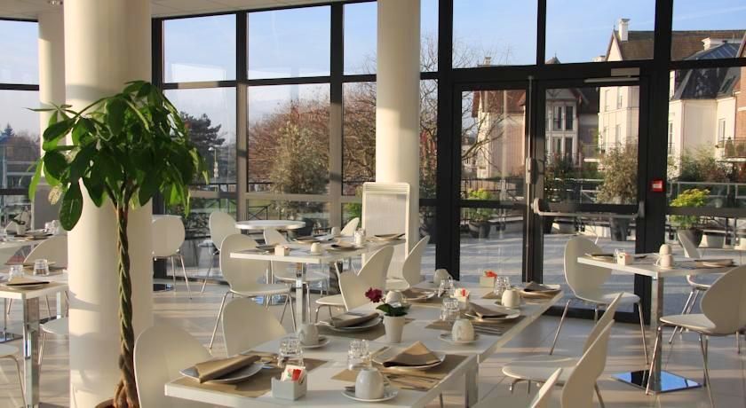 Residhome Neuilly Bords De Marne מראה חיצוני תמונה